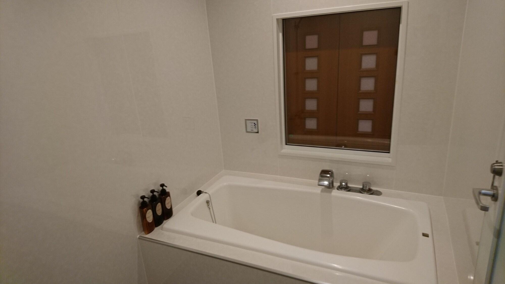 Hotel Eris Hakata (Adults Only) ฟูกุโอกะ ภายนอก รูปภาพ