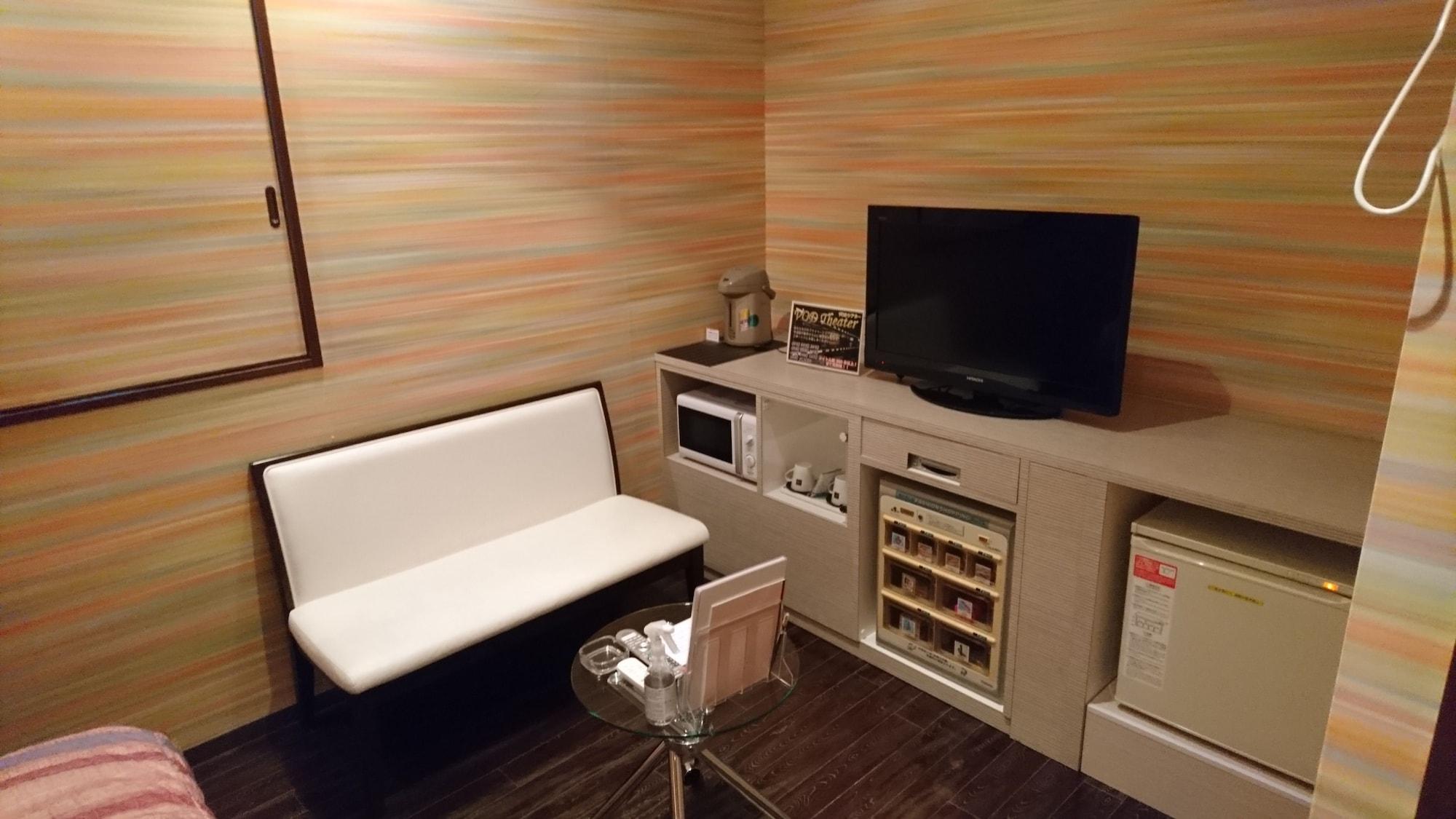 Hotel Eris Hakata (Adults Only) ฟูกุโอกะ ภายนอก รูปภาพ
