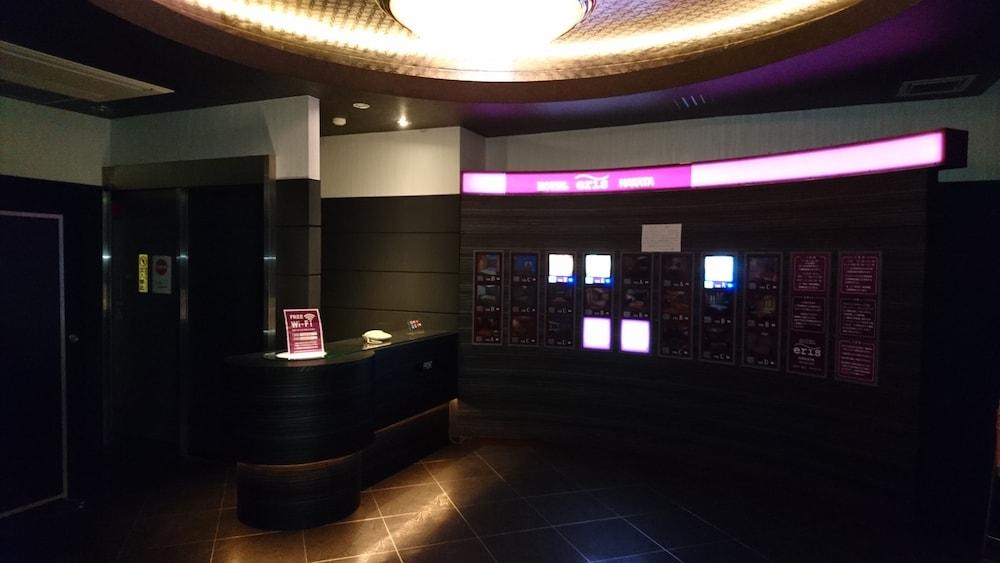 Hotel Eris Hakata (Adults Only) ฟูกุโอกะ ภายนอก รูปภาพ
