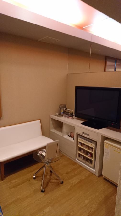 Hotel Eris Hakata (Adults Only) ฟูกุโอกะ ภายนอก รูปภาพ
