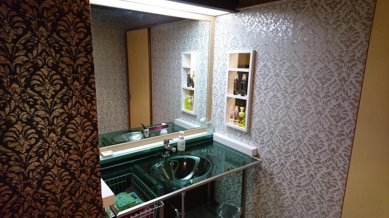 Hotel Eris Hakata (Adults Only) ฟูกุโอกะ ภายนอก รูปภาพ
