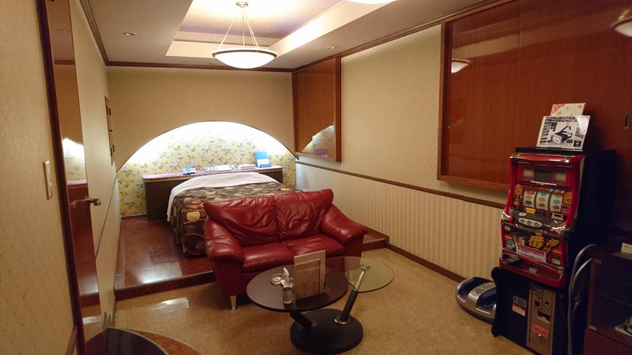 Hotel Eris Hakata (Adults Only) ฟูกุโอกะ ภายนอก รูปภาพ