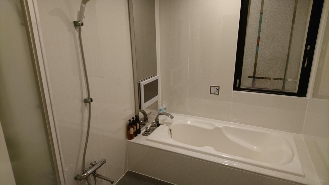 Hotel Eris Hakata (Adults Only) ฟูกุโอกะ ภายนอก รูปภาพ