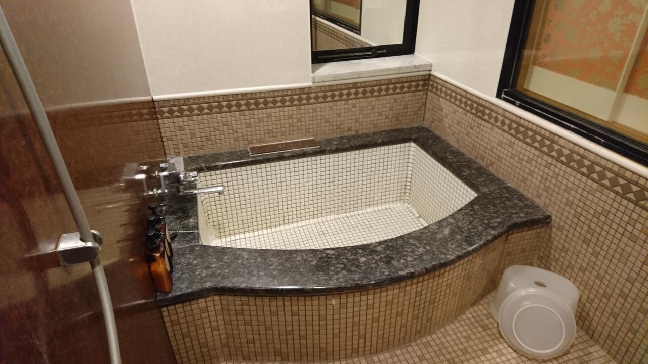 Hotel Eris Hakata (Adults Only) ฟูกุโอกะ ภายนอก รูปภาพ